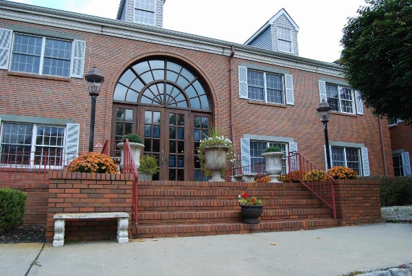 Colts Neck Inn Hotel image 1