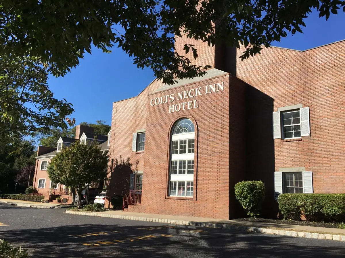 Colts Neck Inn Hotel 6